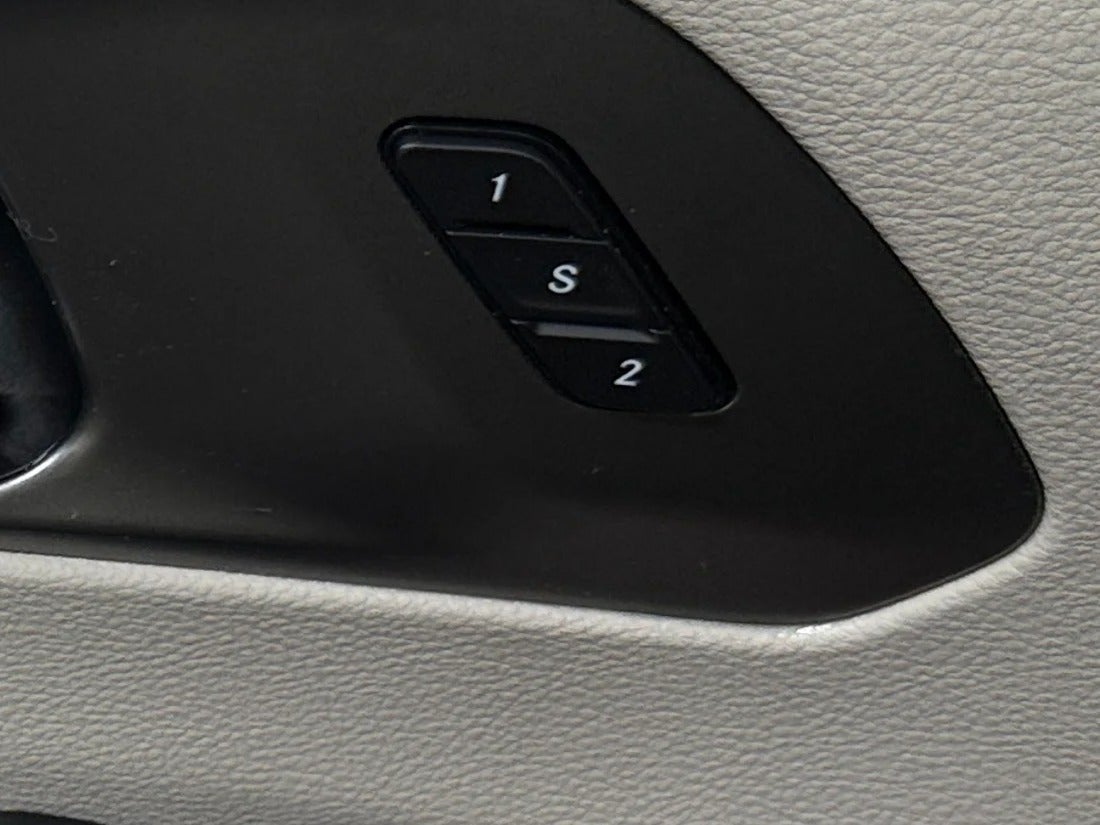 2022 Chrysler Pacifica Touring L - Photo 24
