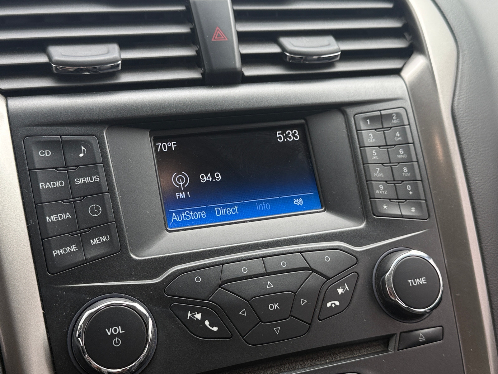 Thumbnail: 2017 Ford Fusion - 4