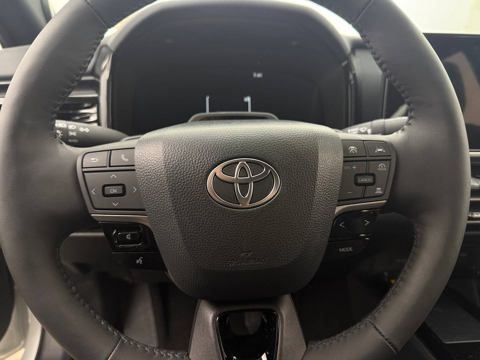 Thumbnail: 2025 Toyota Camry - 4