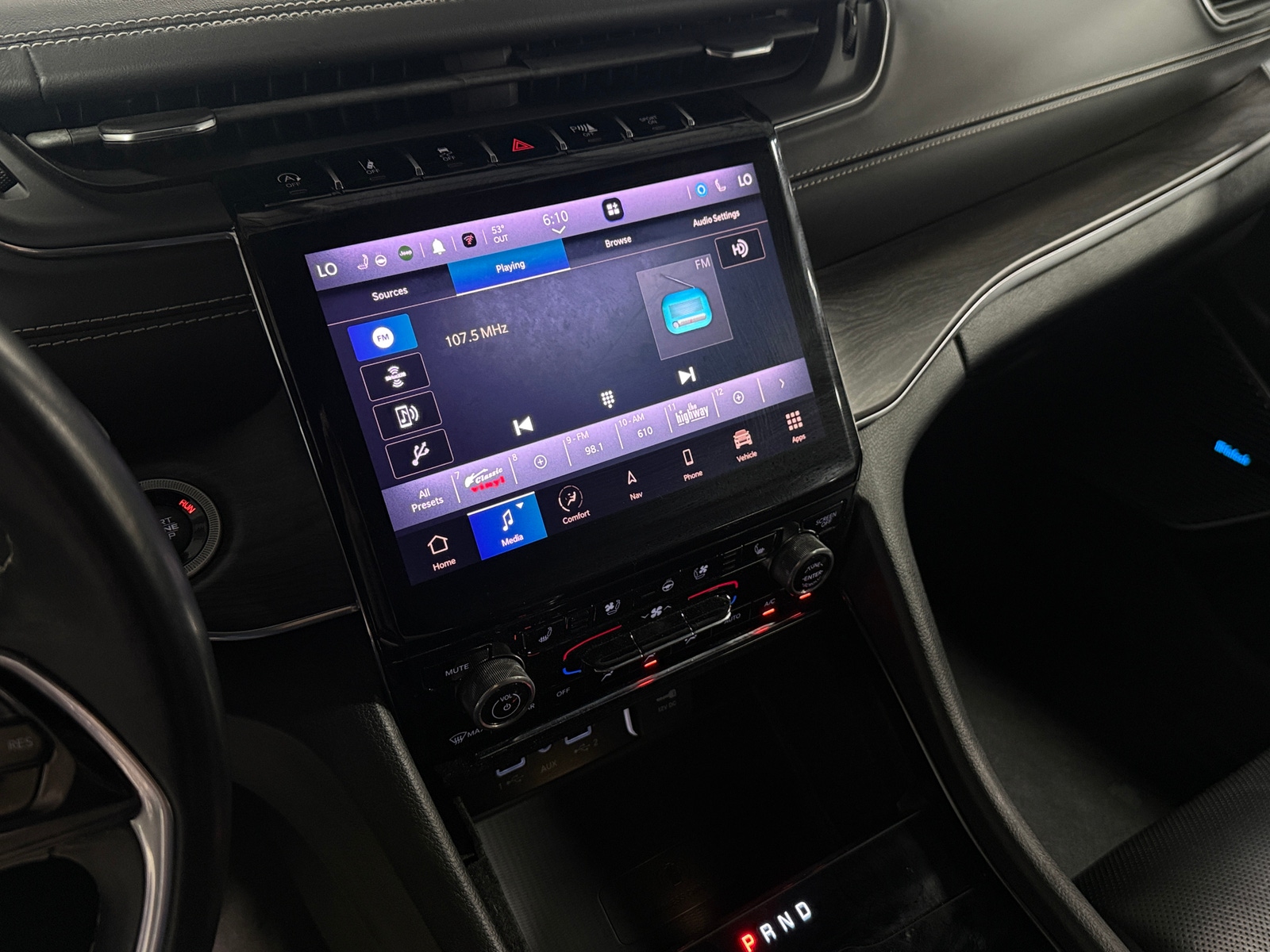 Thumbnail: 2022 Jeep Grand Cherokee L - 3