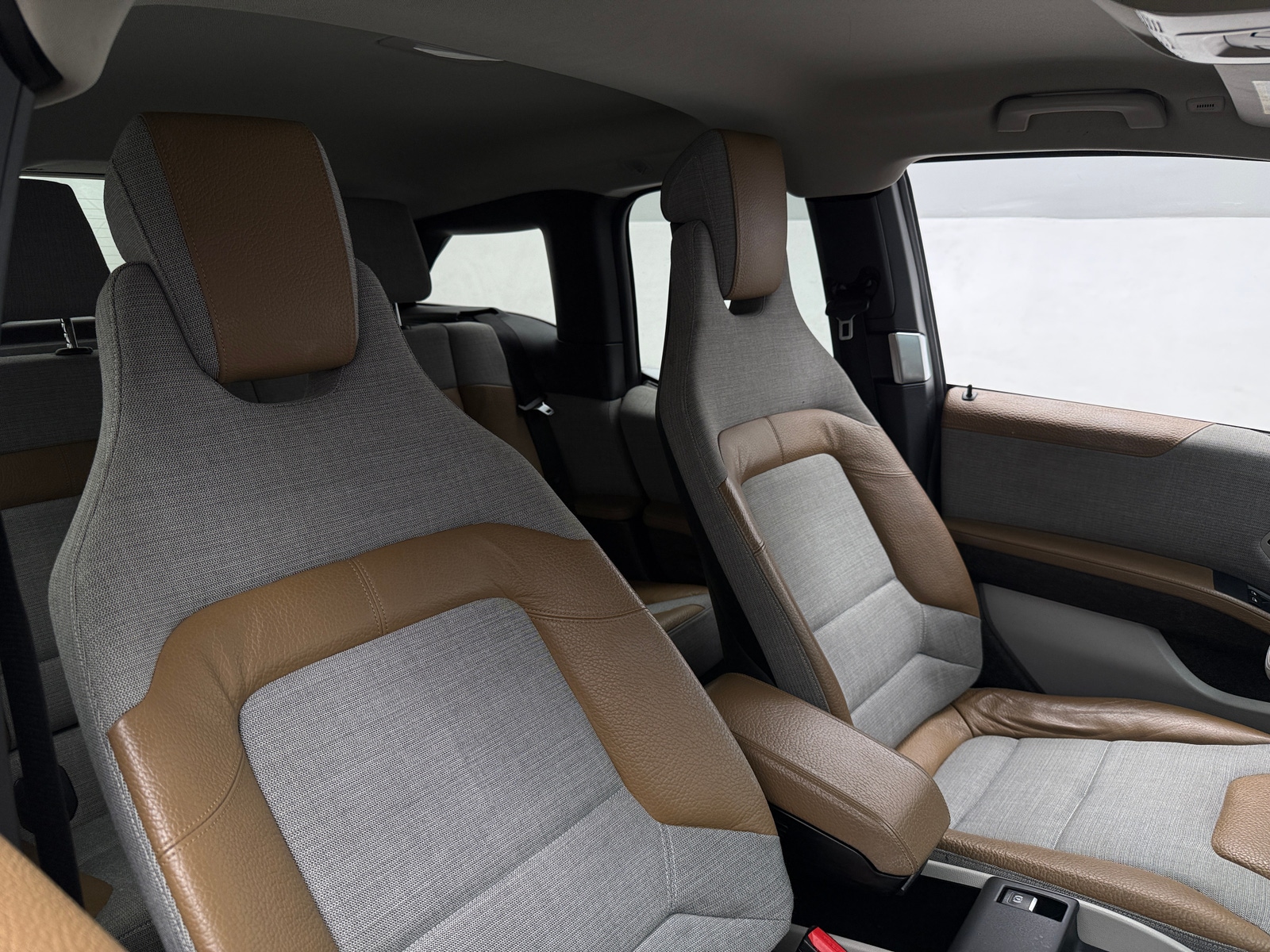 Thumbnail: 2015 BMW i3 - 2