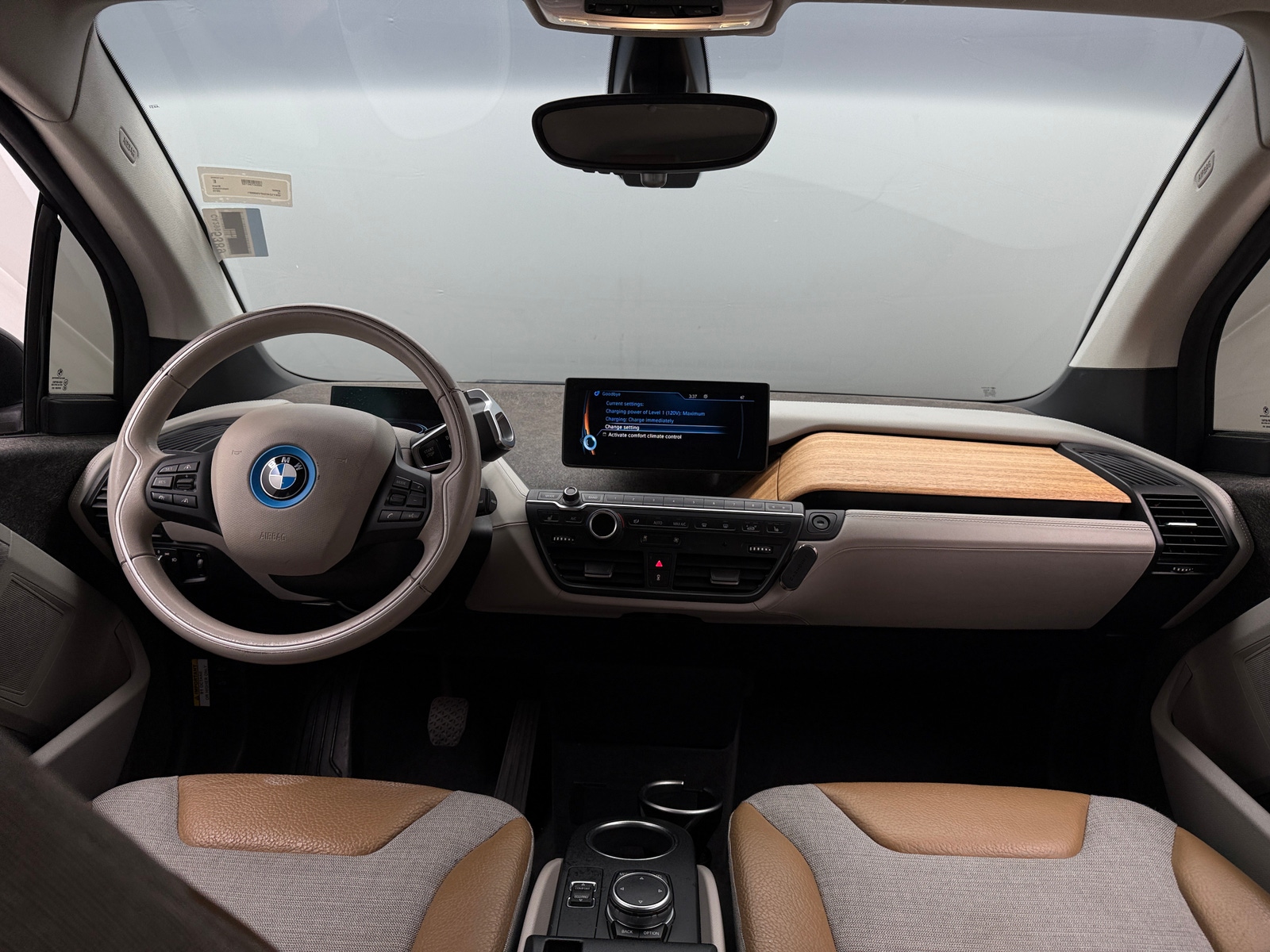 Thumbnail: 2015 BMW i3 - 3