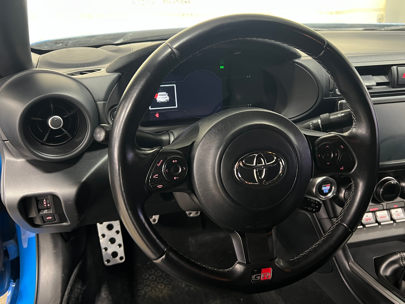 Thumbnail: 2022 Toyota GR86 - 3