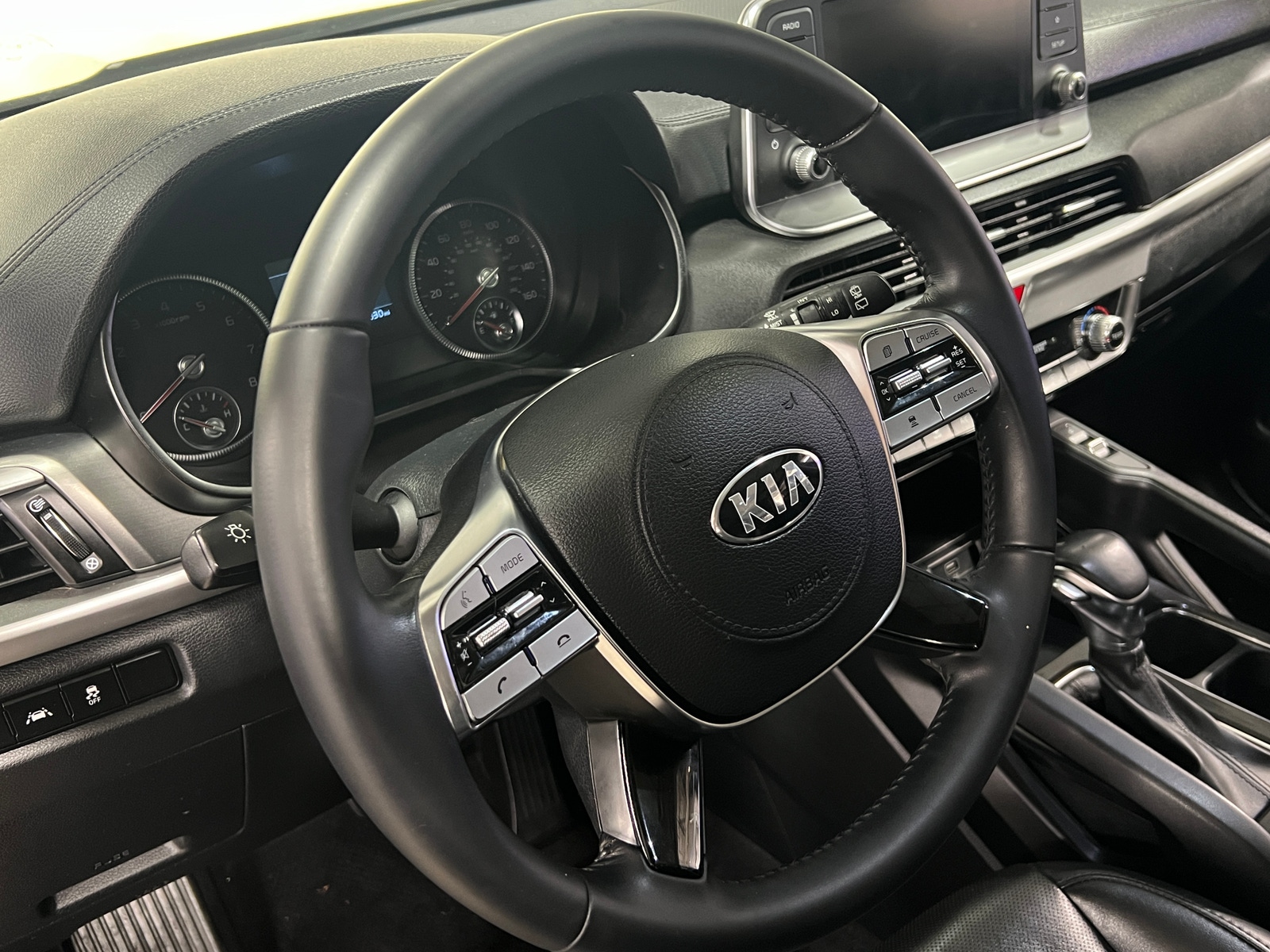 Thumbnail: 2020 Kia Telluride - 4