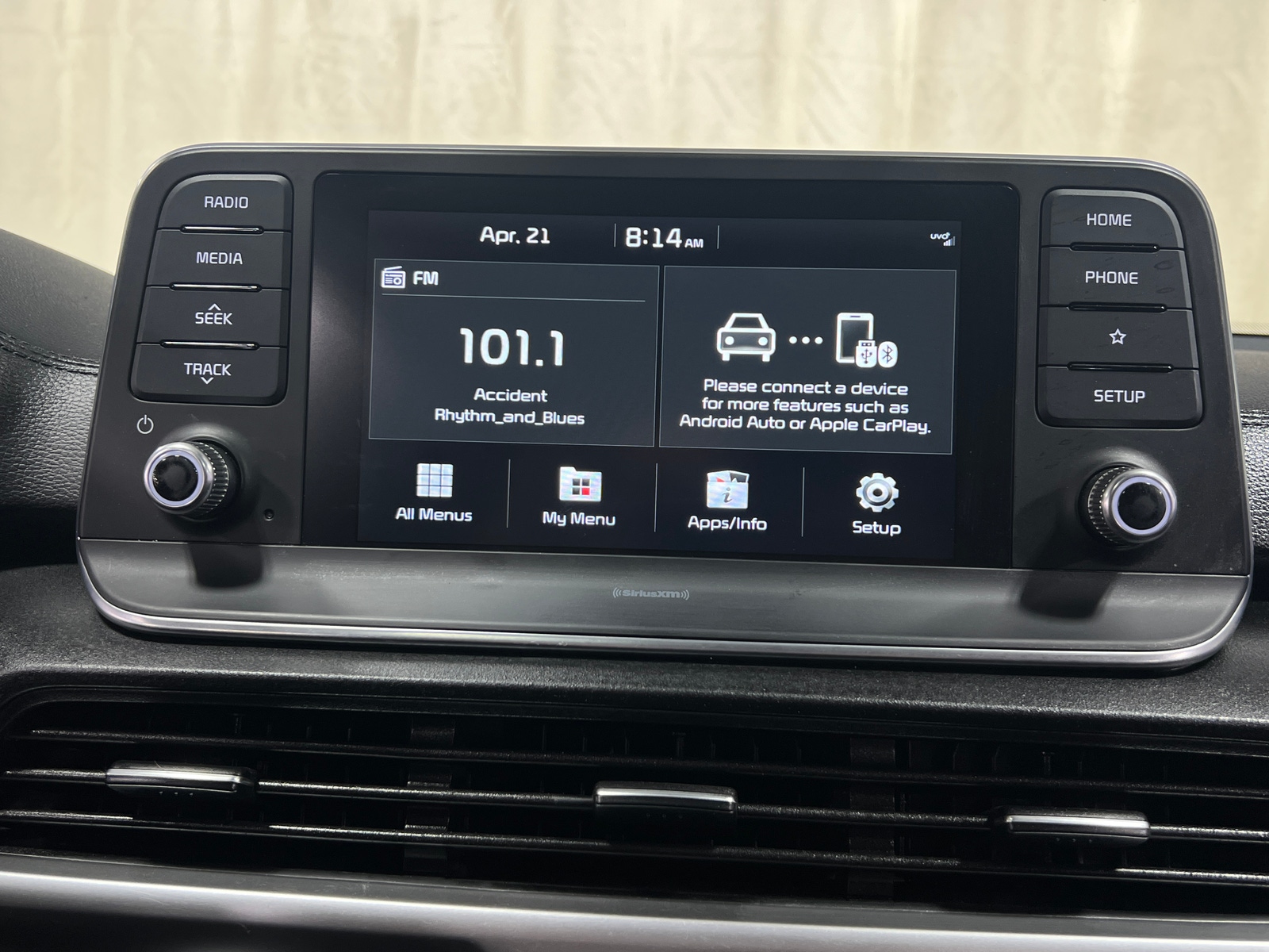 Thumbnail: 2020 Kia Telluride - 3