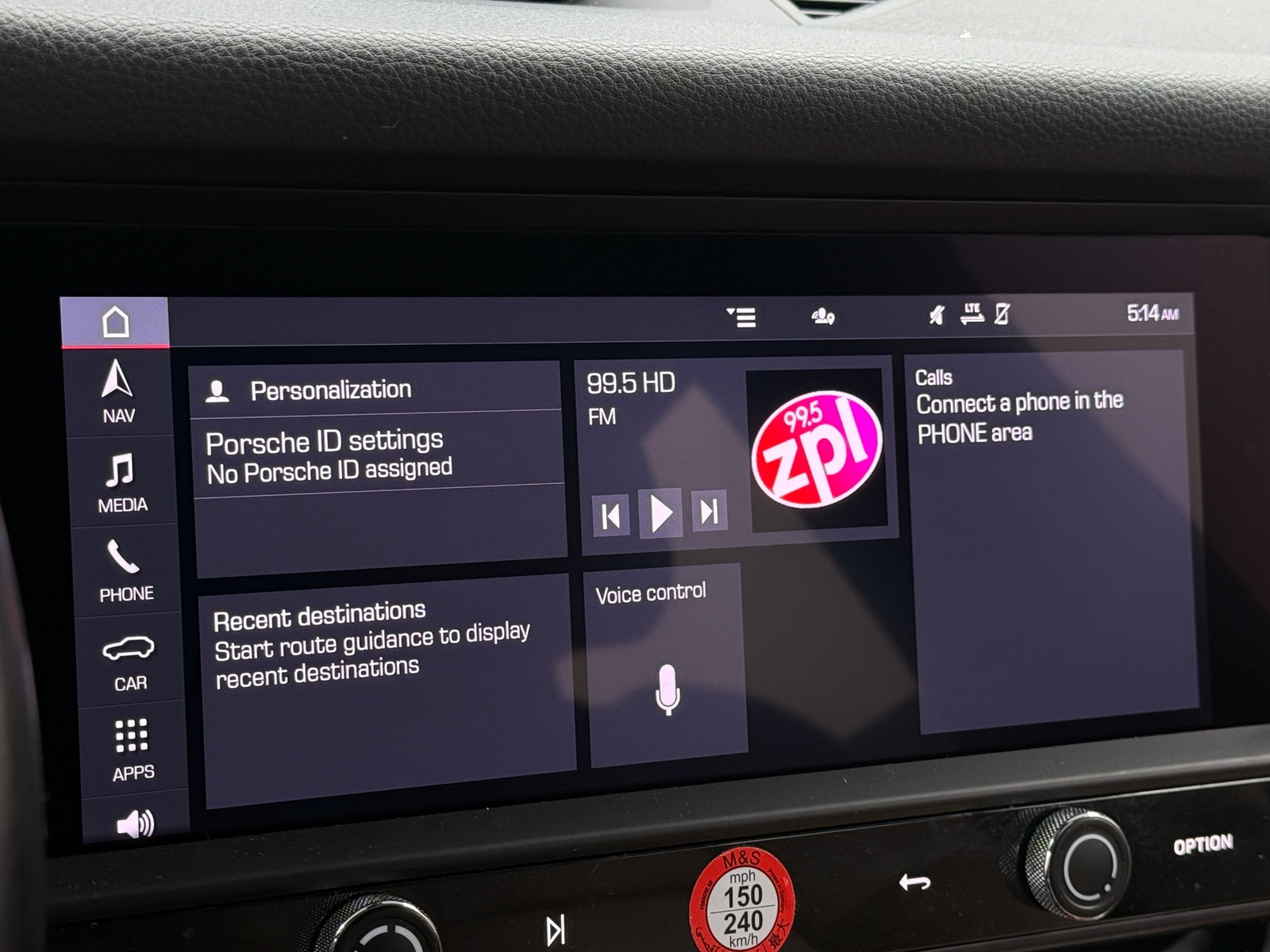 Thumbnail: 2022 Porsche Macan - 3