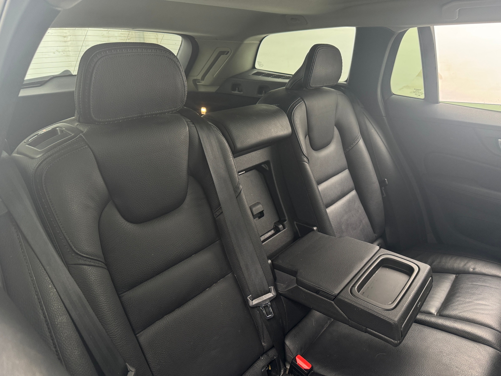 Thumbnail: 2020 Volvo V60 - 5