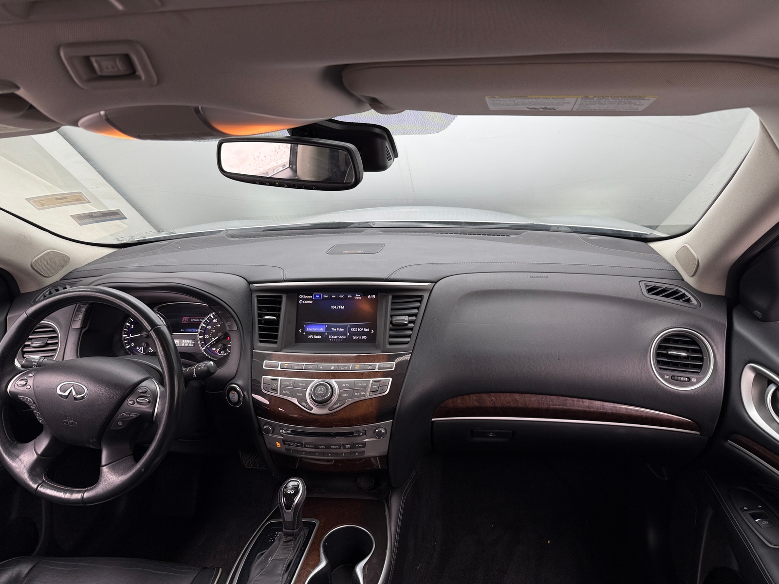 Thumbnail: 2017 INFINITI QX60 - 2