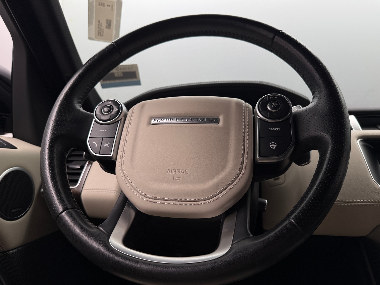 Thumbnail: 2017 Land Rover Range Rover Sport - 4