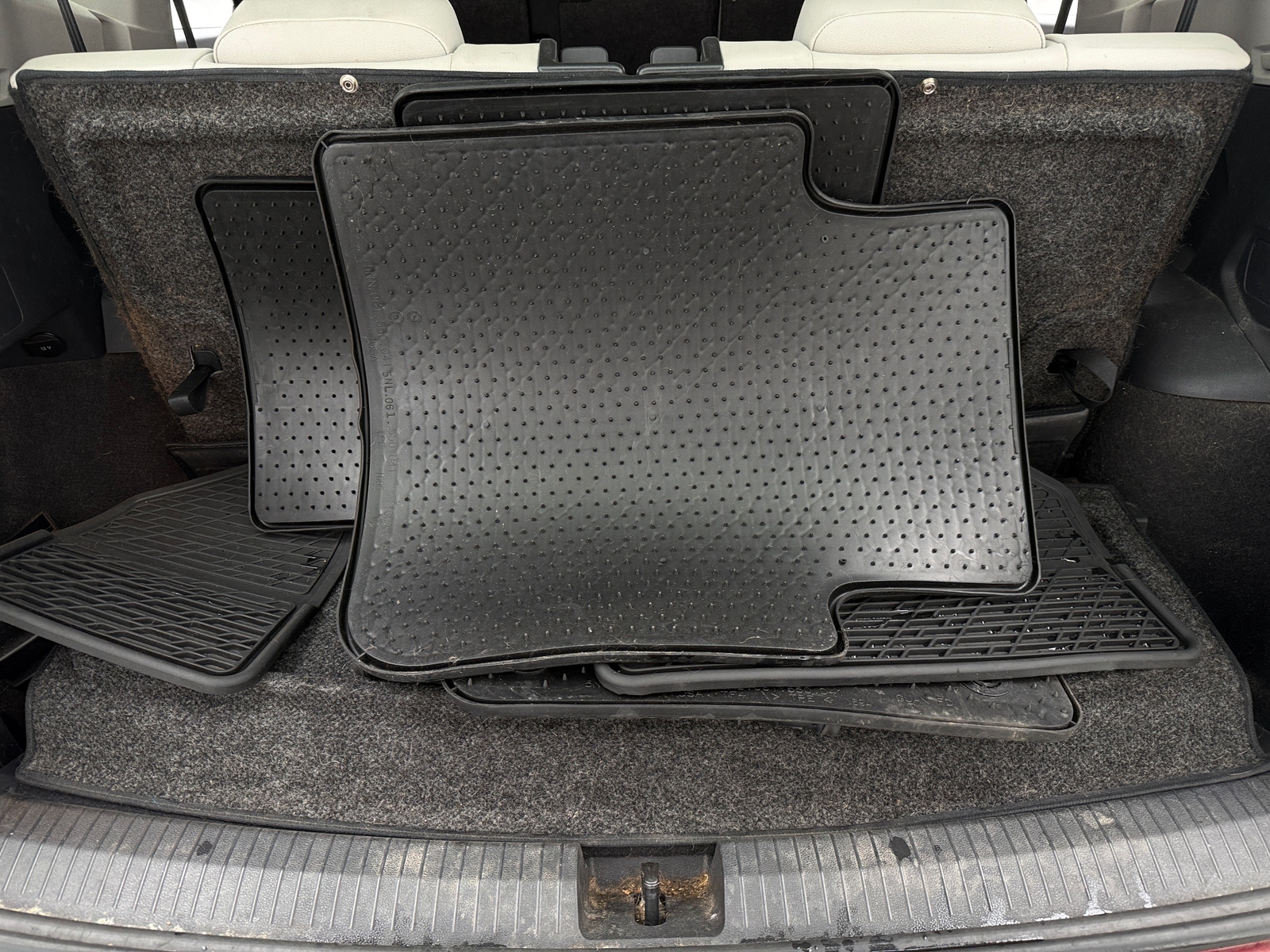 Thumbnail: 2019 Volkswagen Tiguan - 6