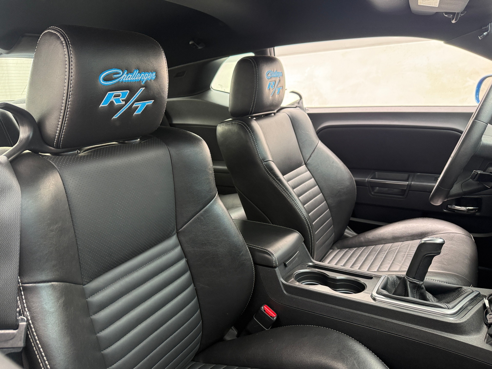 Thumbnail: 2010 Dodge Challenger - 2