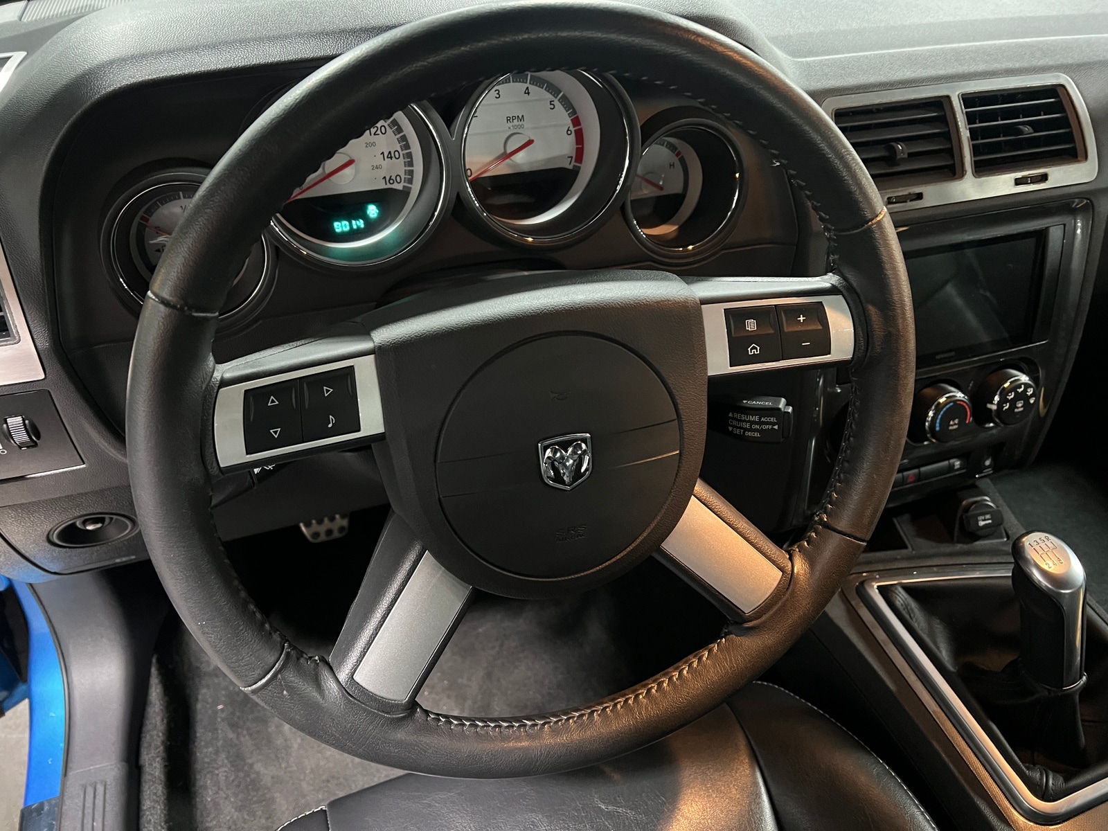 Thumbnail: 2010 Dodge Challenger - 4