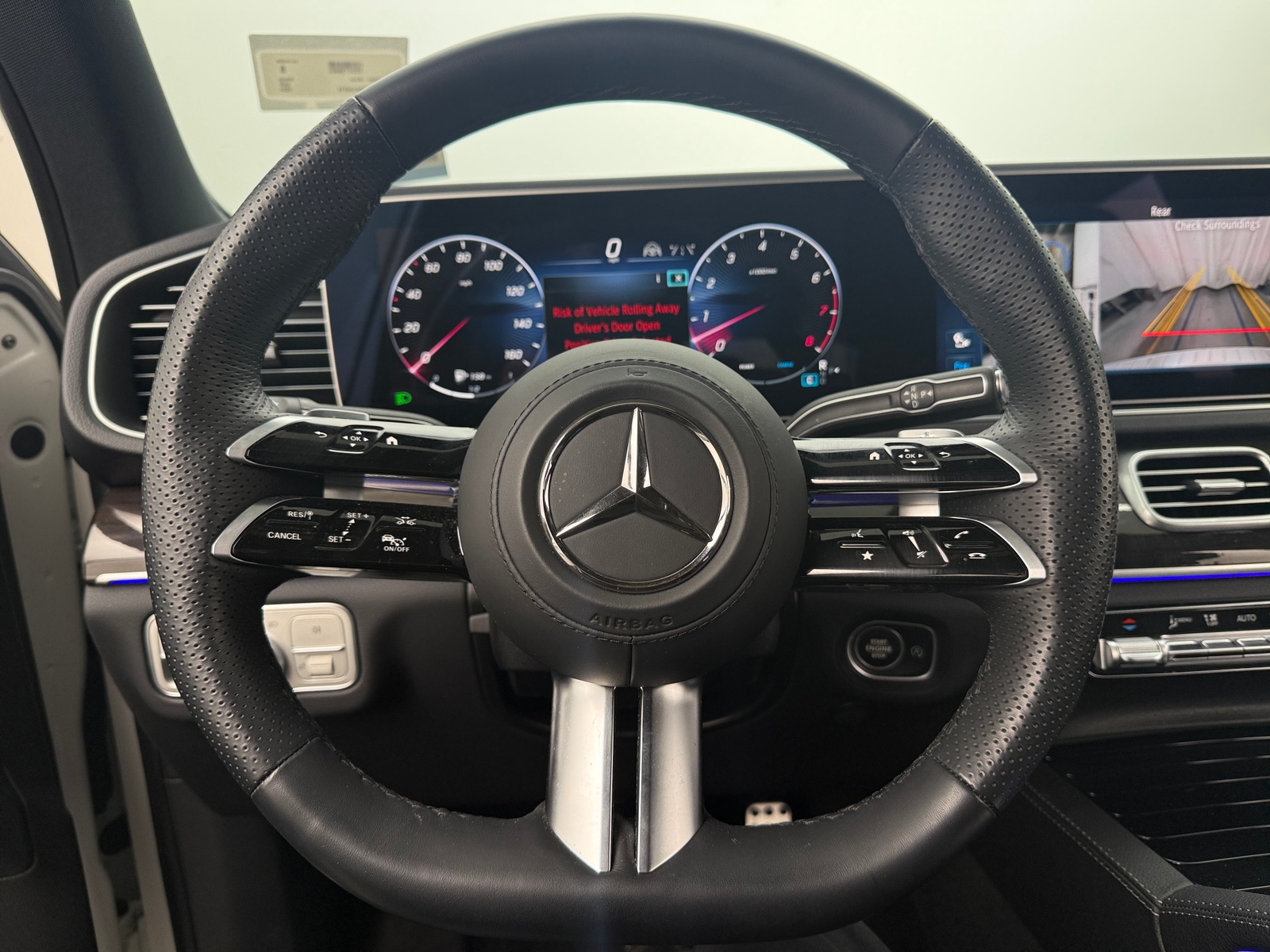 Thumbnail: 2024 Mercedes-Benz GLE - 4