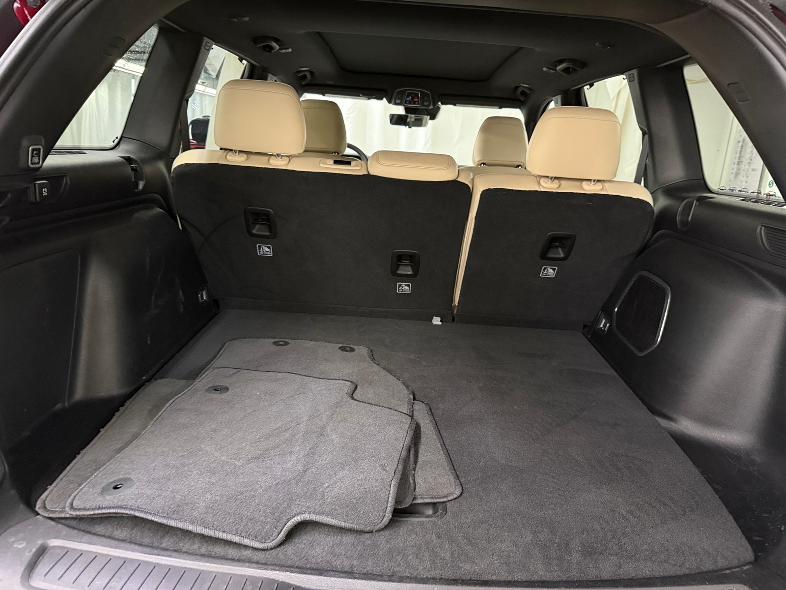 Thumbnail: 2024 Jeep Grand Cherokee - 6