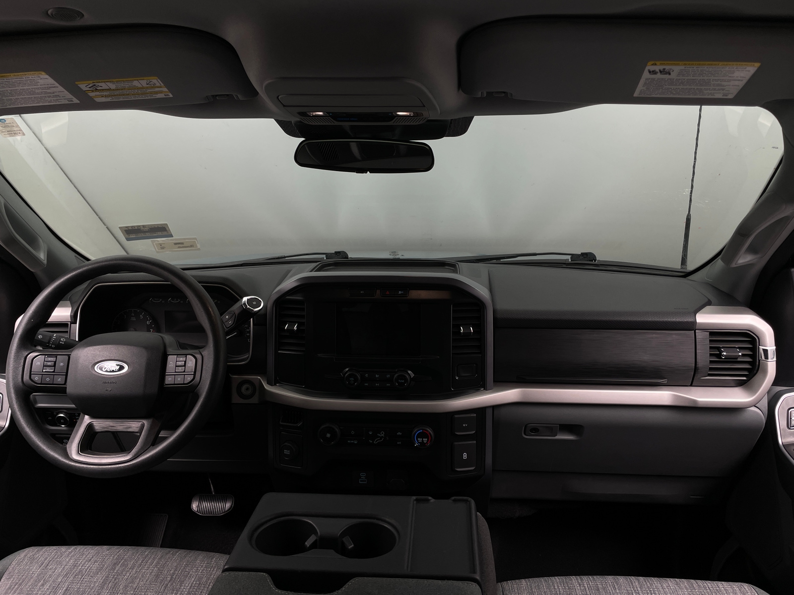 Thumbnail: 2023 Ford Econoline - 3