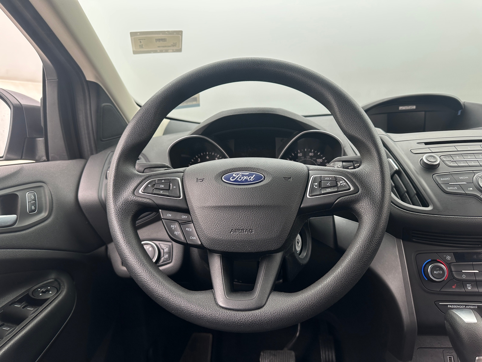 Thumbnail: 2017 Ford Escape - 5