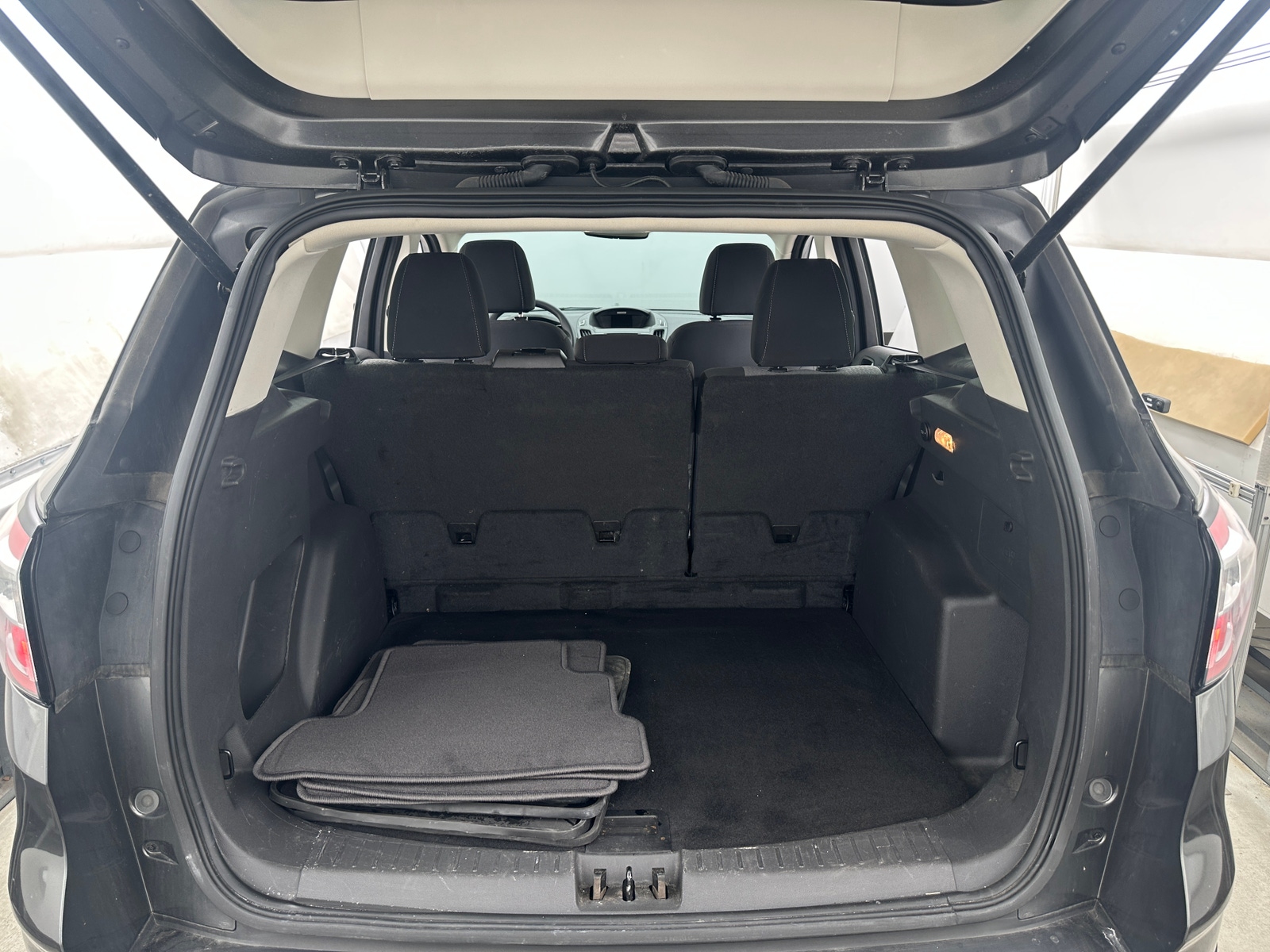 Thumbnail: 2017 Ford Escape - 7