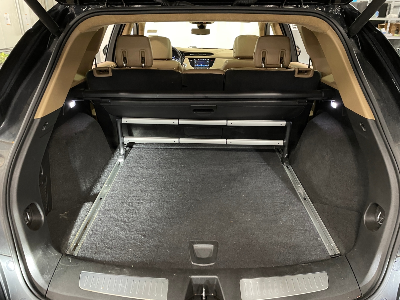 Thumbnail: 2017 Cadillac XT5 - 6