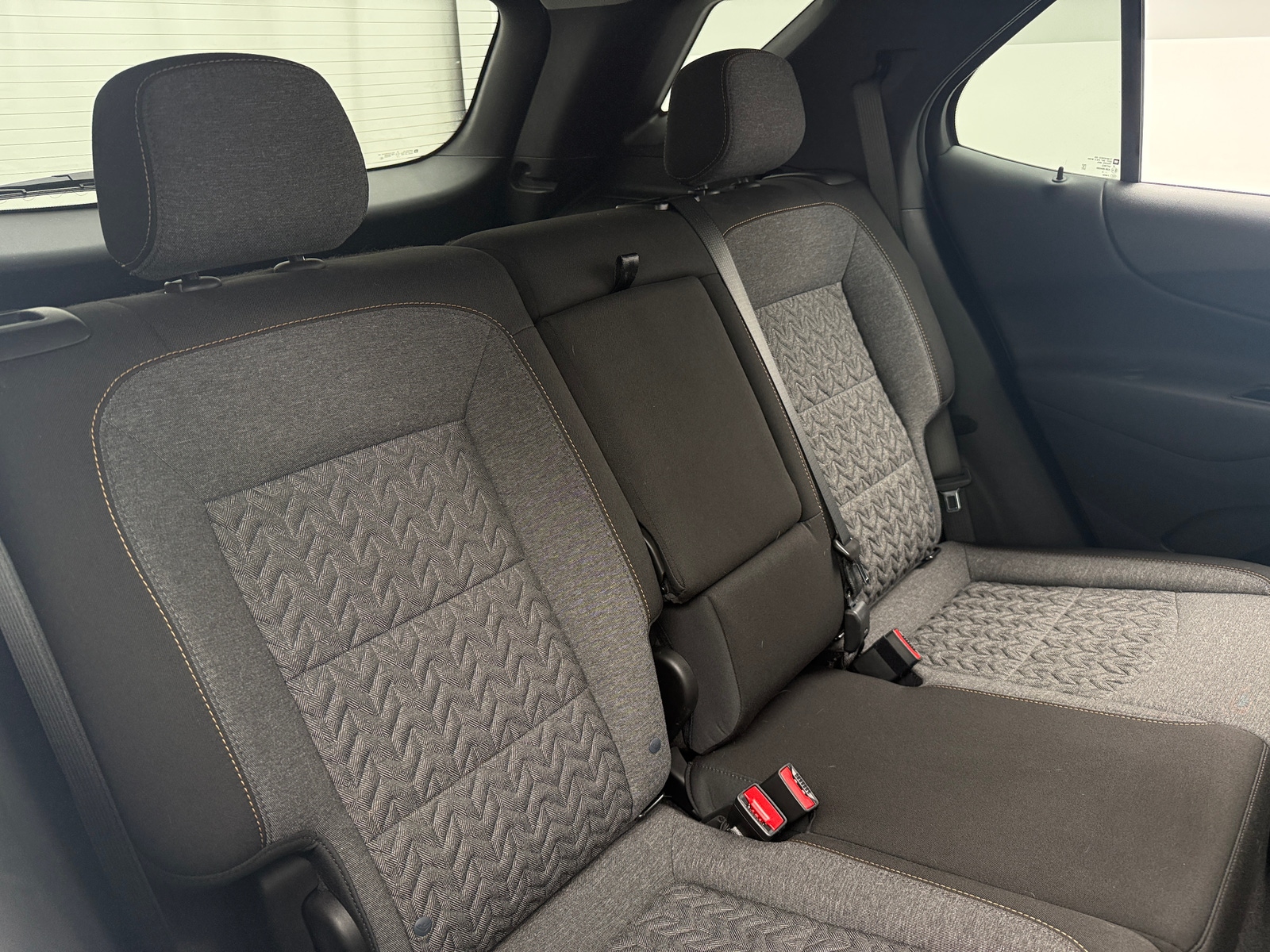 Thumbnail: 2022 Chevrolet Equinox - 6