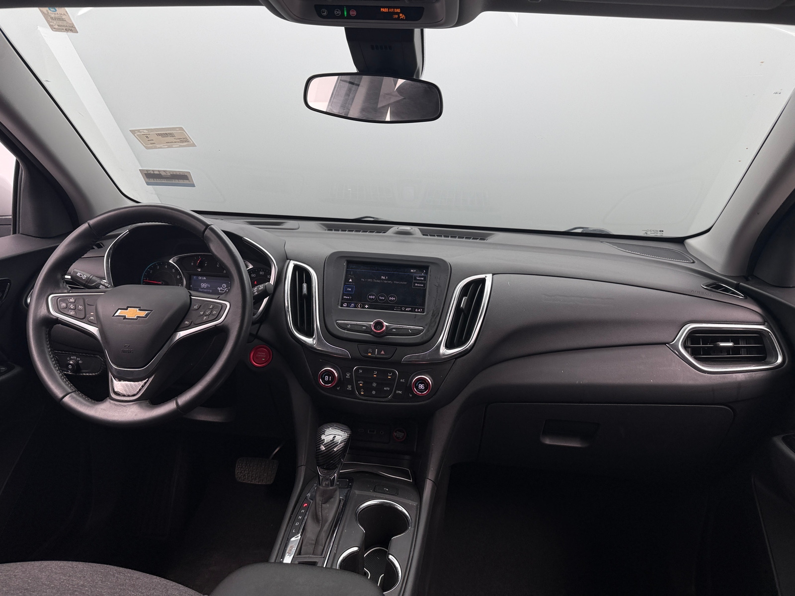 Thumbnail: 2022 Chevrolet Equinox - 3