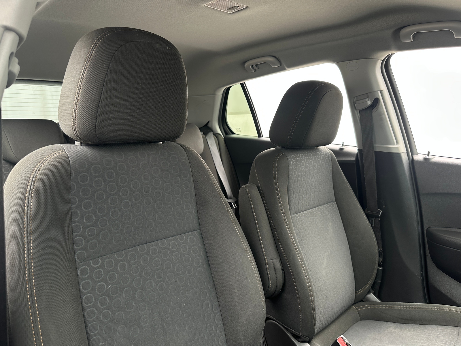 Thumbnail: 2020 Chevrolet Trax - 2