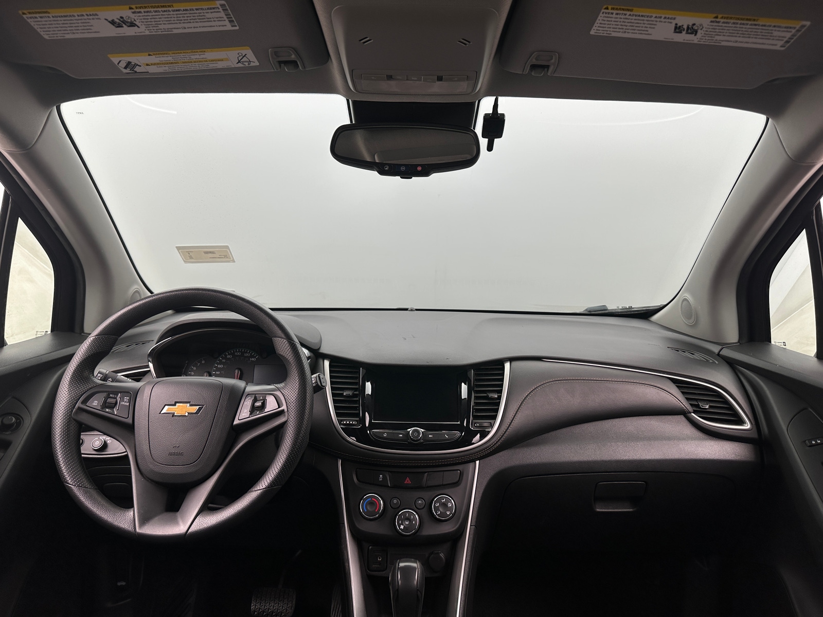 Thumbnail: 2020 Chevrolet Trax - 3