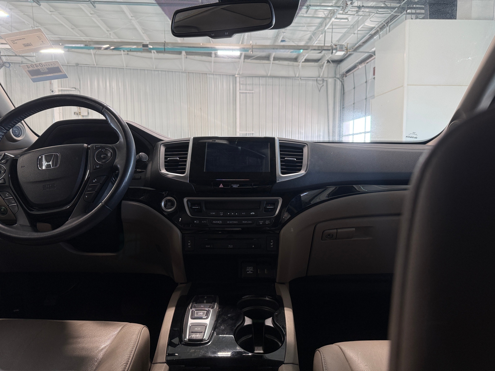 Thumbnail: 2017 Honda Pilot - 2