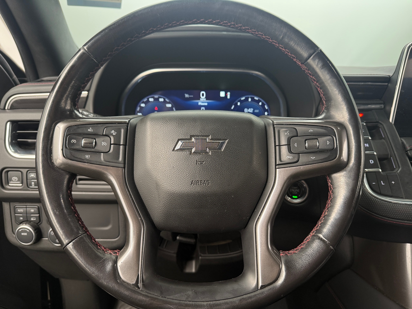 Thumbnail: 2023 Chevrolet Tahoe - 4