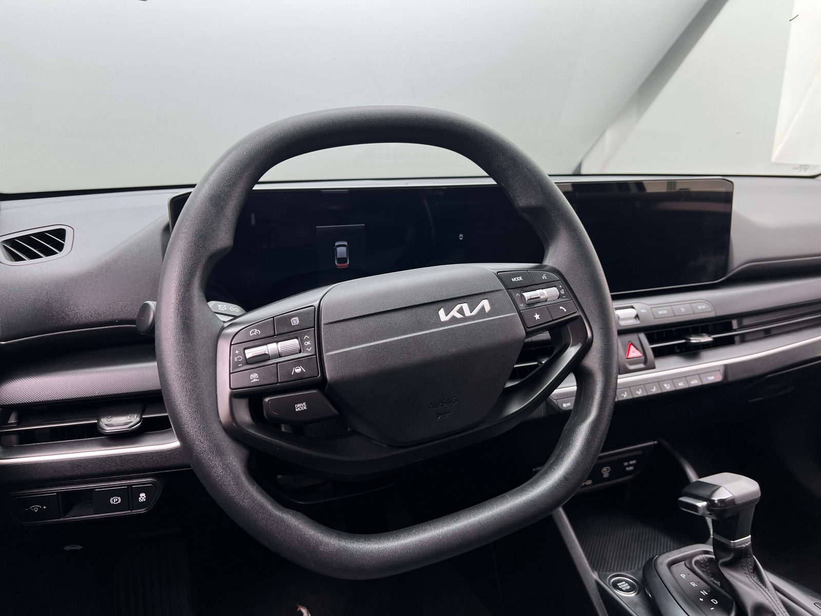 Thumbnail: 2025 Kia K4 - 5