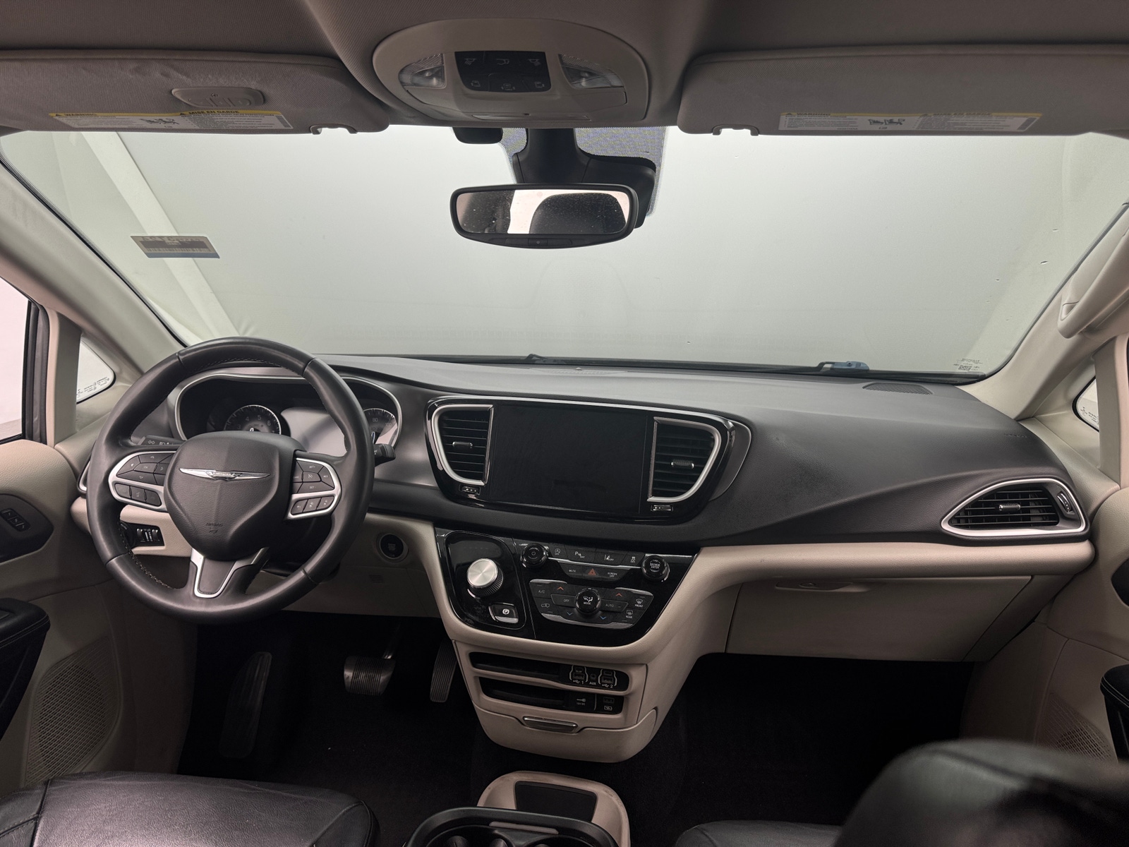 Thumbnail: 2022 Chrysler Pacifica - 2