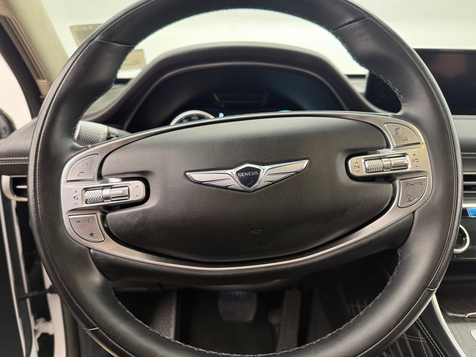 Thumbnail: 2021 Genesis GV80 - 4