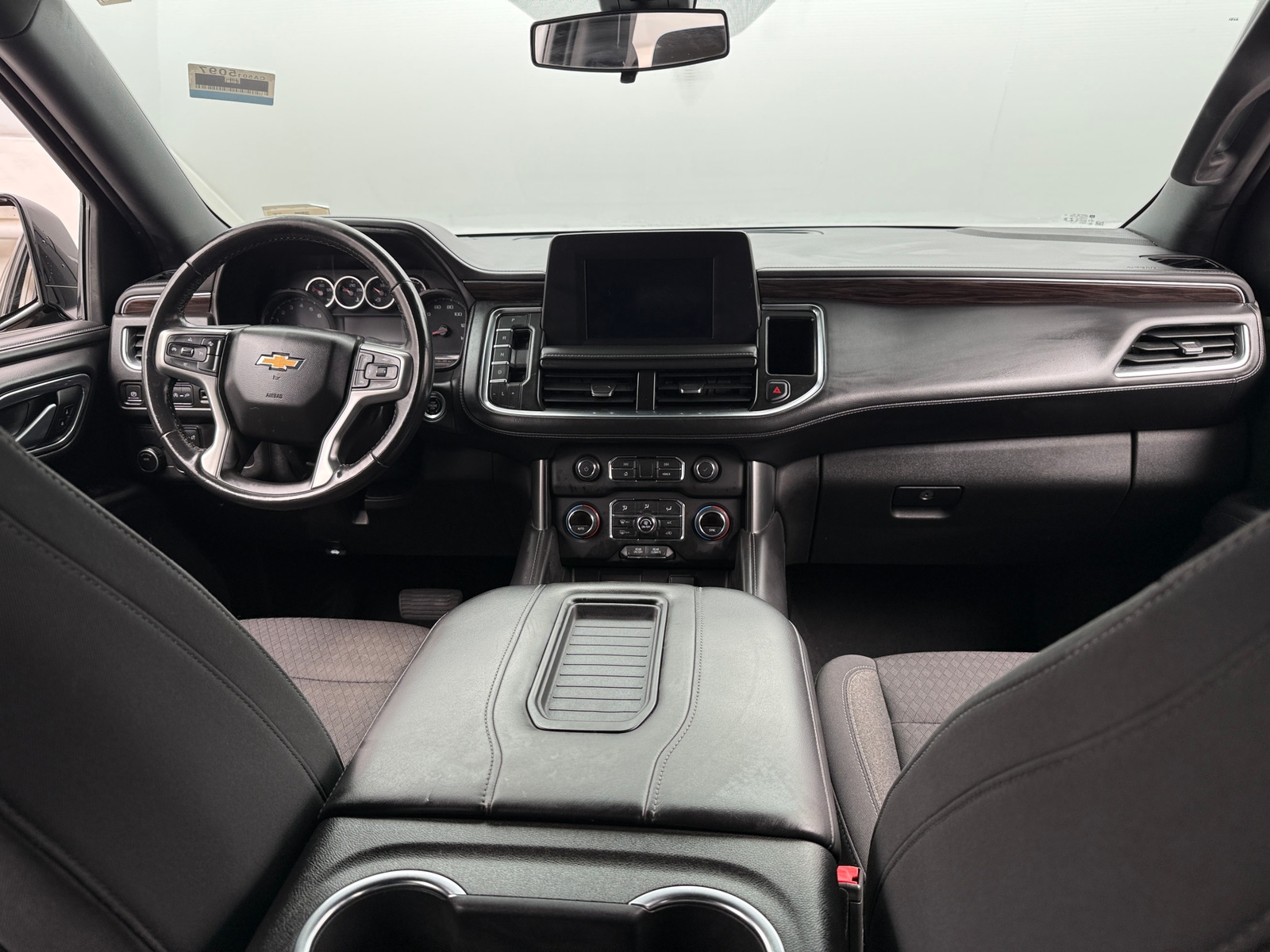 Thumbnail: 2022 Chevrolet Suburban - 3