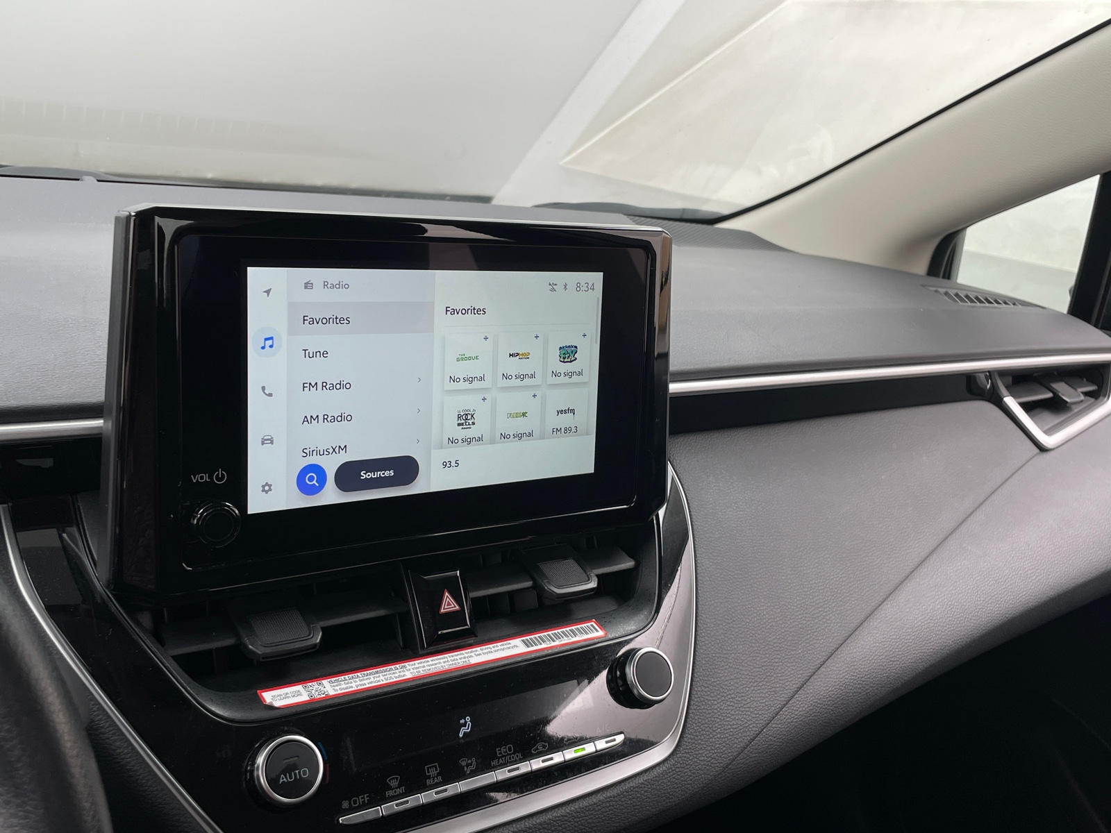 Thumbnail: 2025 Toyota Corolla - 4