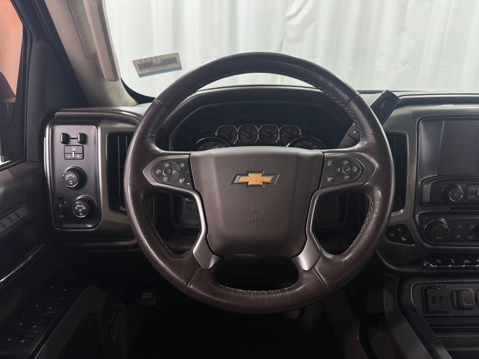 Thumbnail: 2017 Chevrolet Silverado 1500 - 4