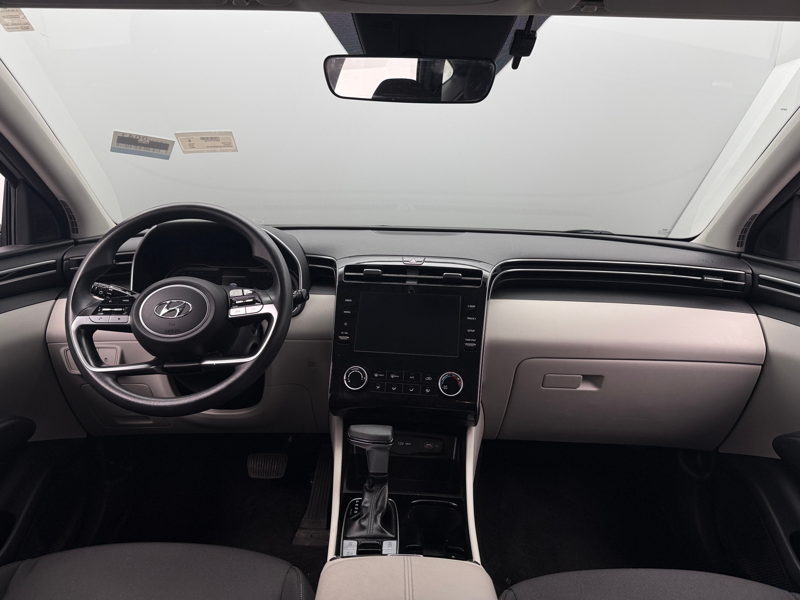 Thumbnail: 2022 Hyundai Tucson - 3