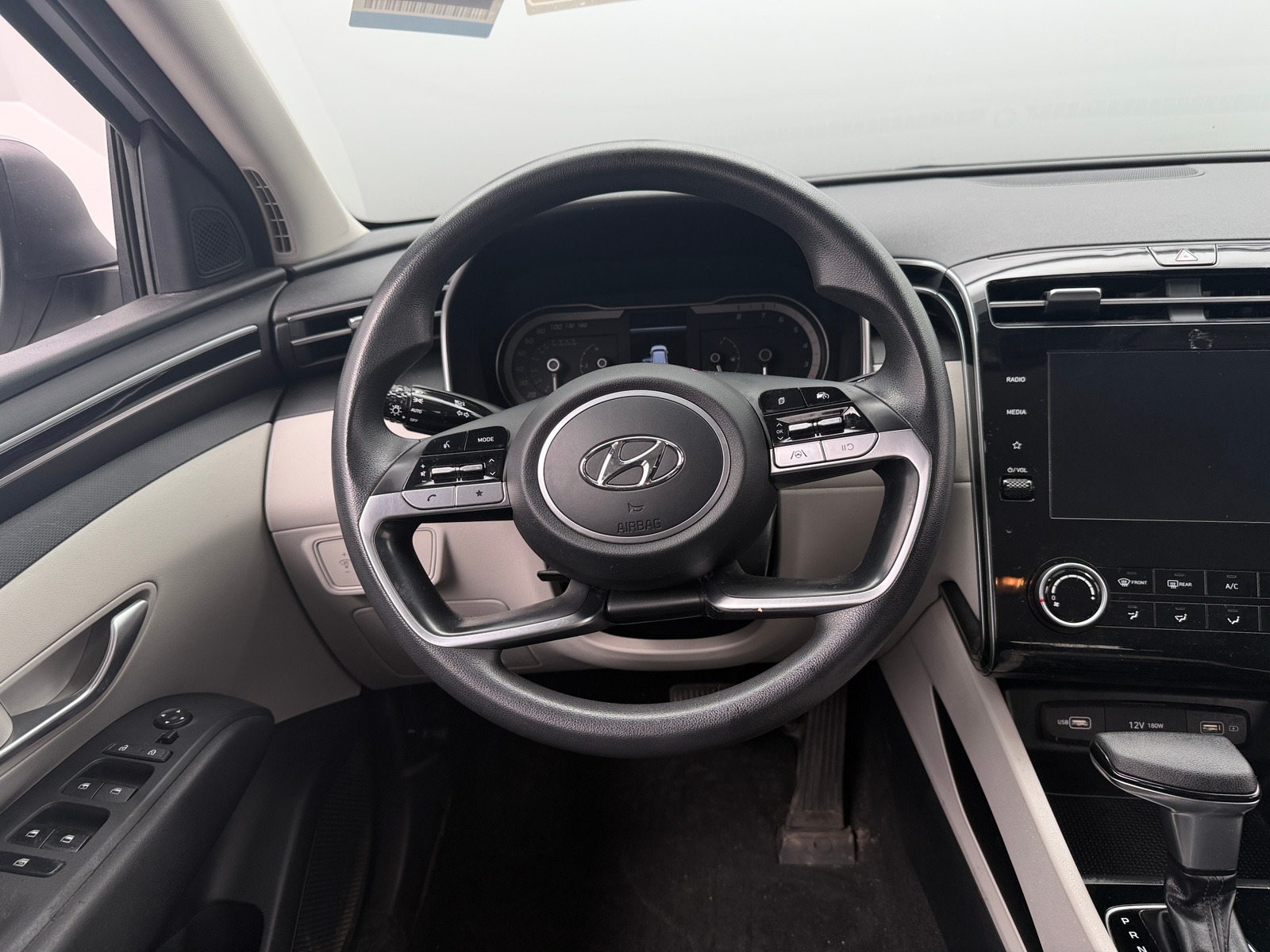 Thumbnail: 2022 Hyundai Tucson - 5