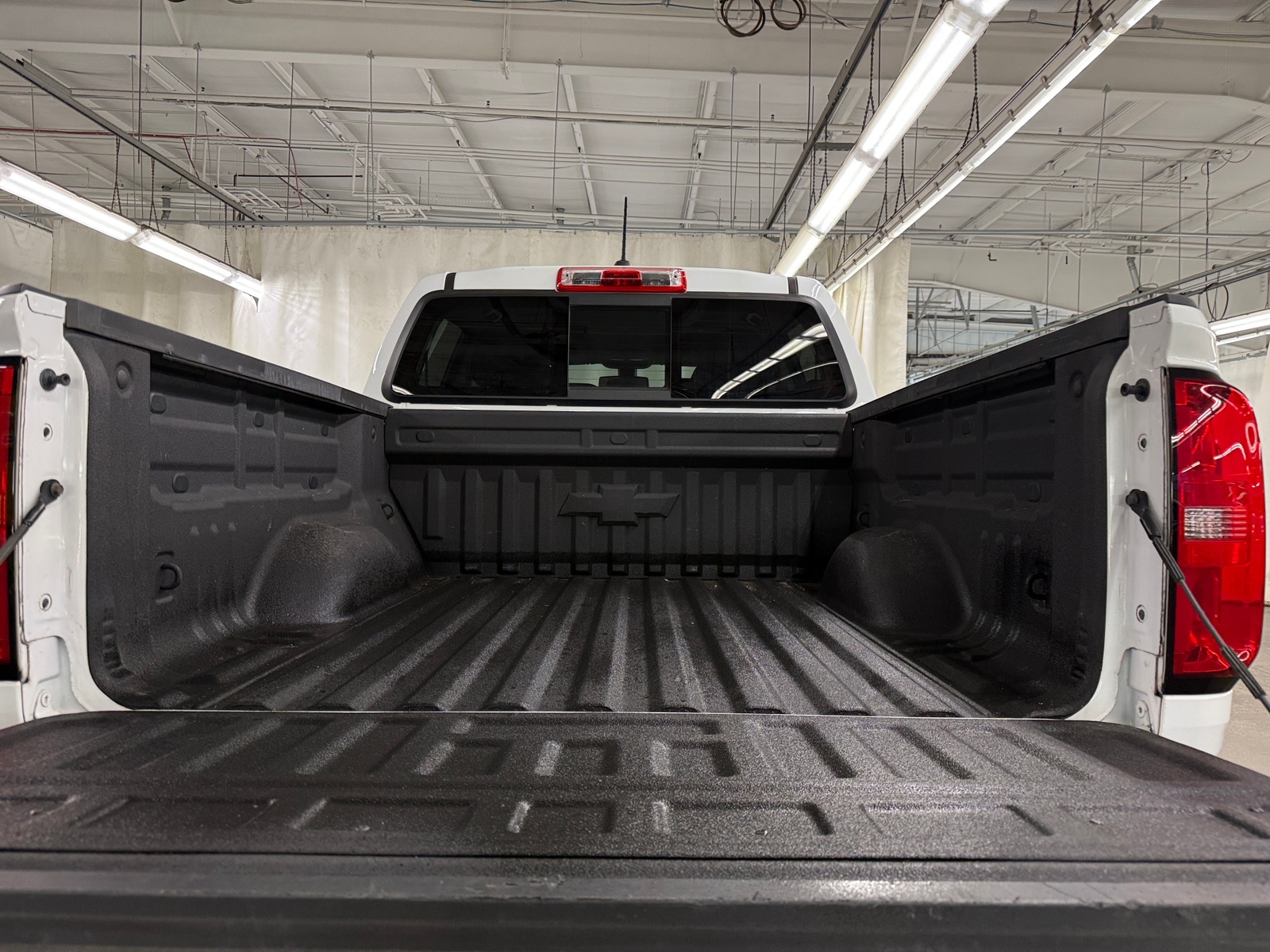 Thumbnail: 2018 Chevrolet Colorado - 7