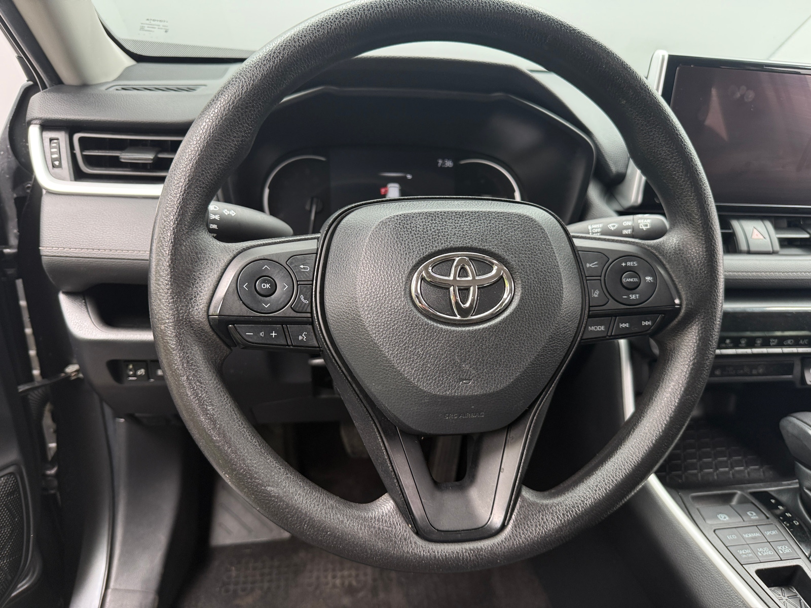 Thumbnail: 2023 Toyota RAV4 - 5