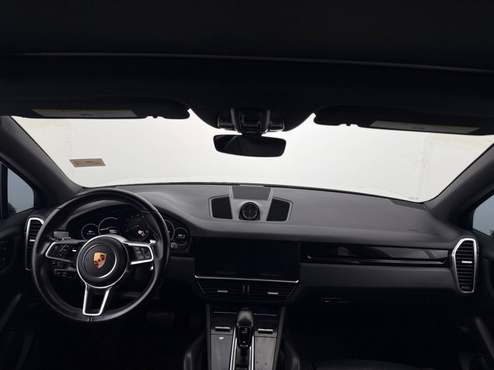 Thumbnail: 2019 Porsche Cayenne - 2