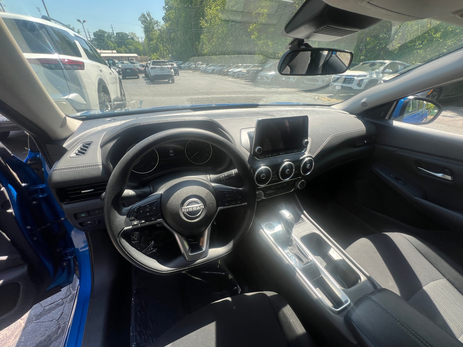 Thumbnail: 2025 Nissan Sentra - 3