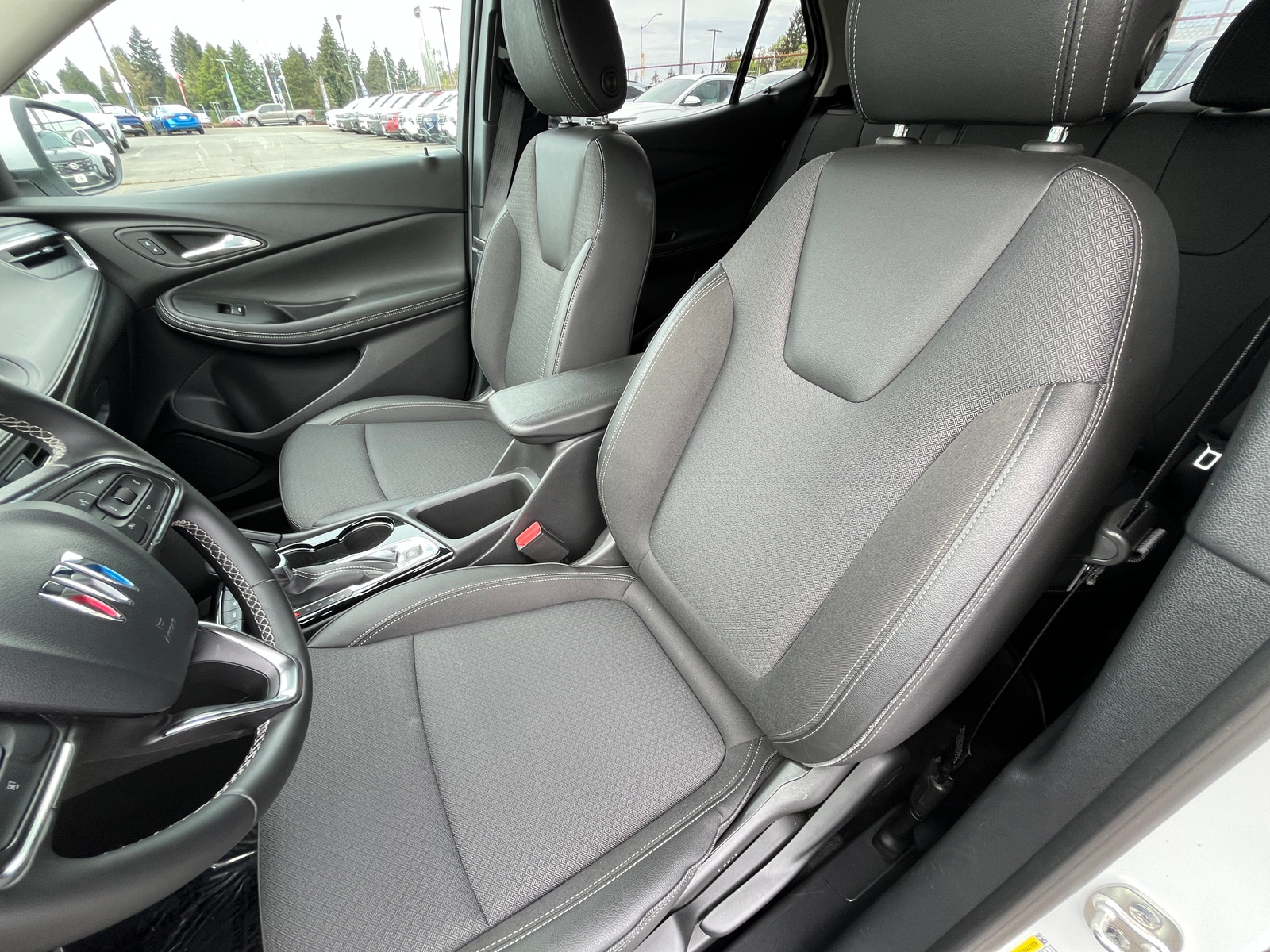 Thumbnail: 2025 Buick Encore GX - 2