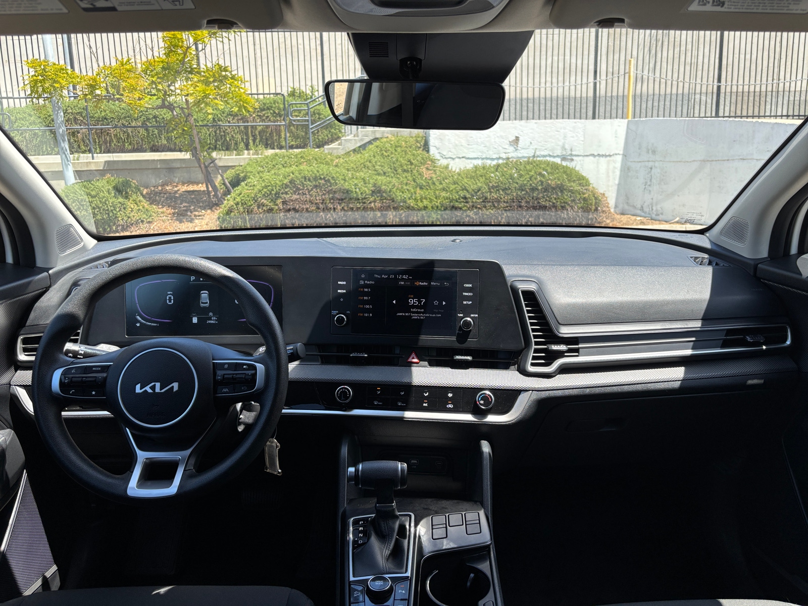 Thumbnail: 2025 Kia Sportage - 3