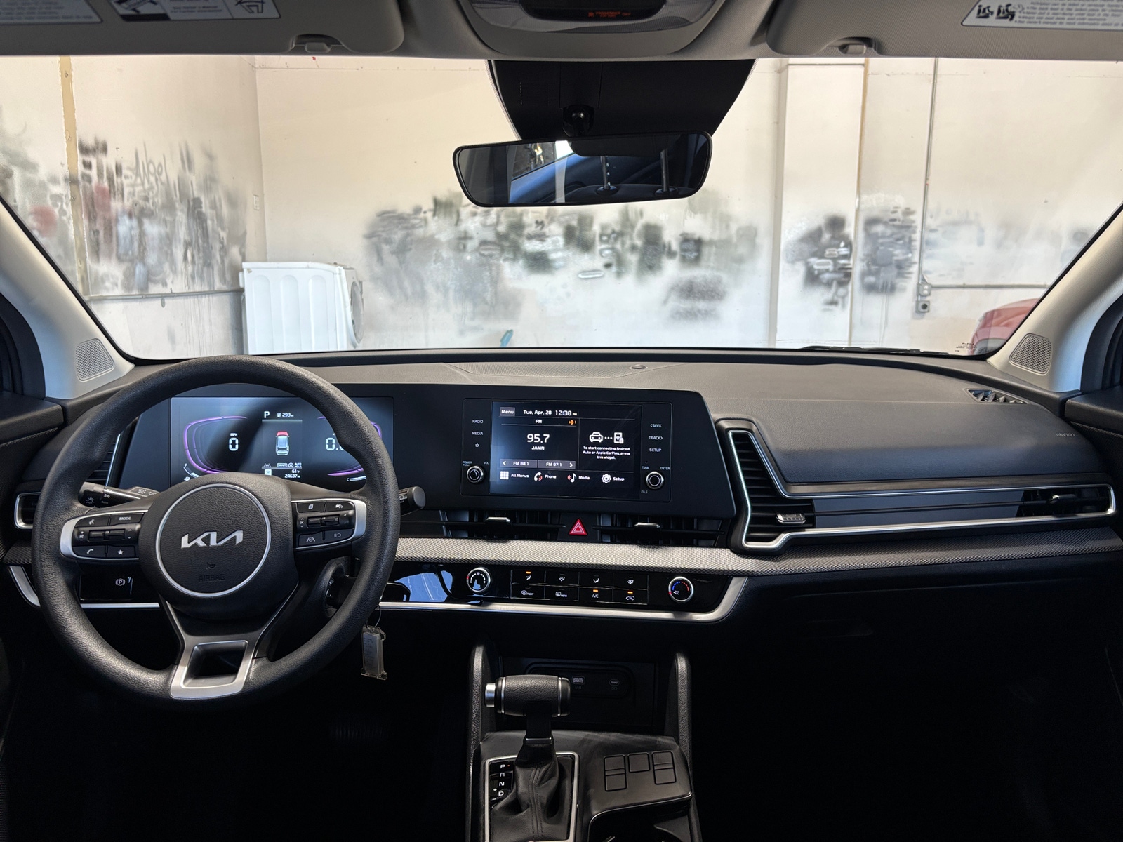 Thumbnail: 2025 Kia Sportage - 3