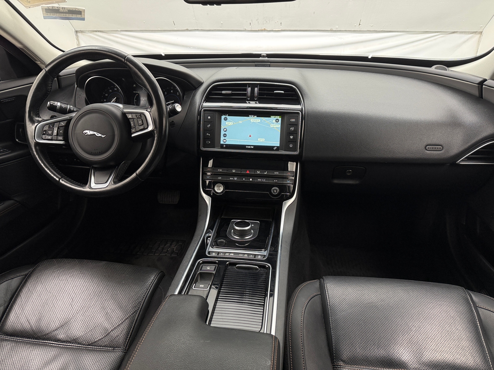 Thumbnail: 2018 Jaguar XE - 2