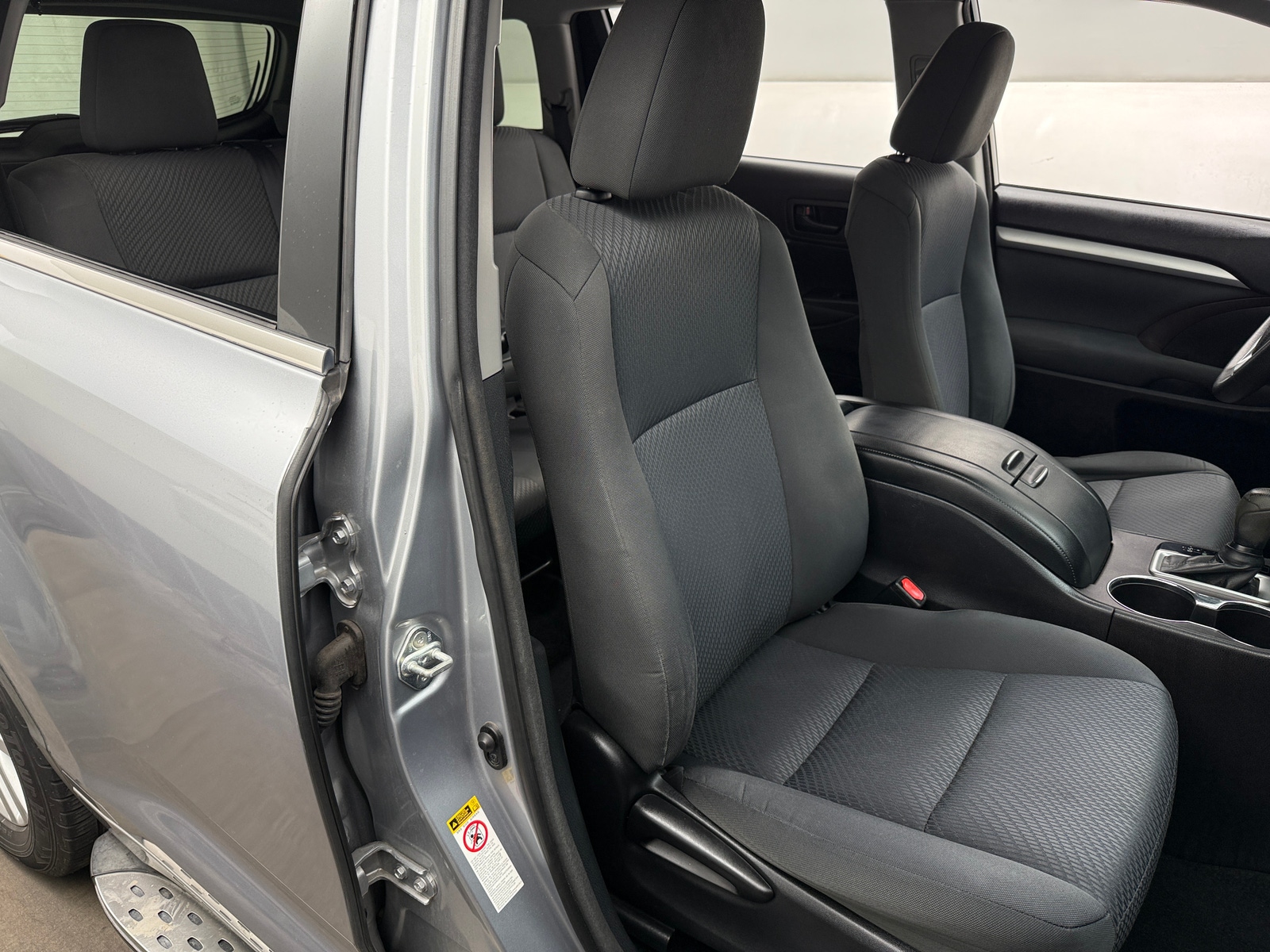 Thumbnail: 2016 Toyota Highlander - 2