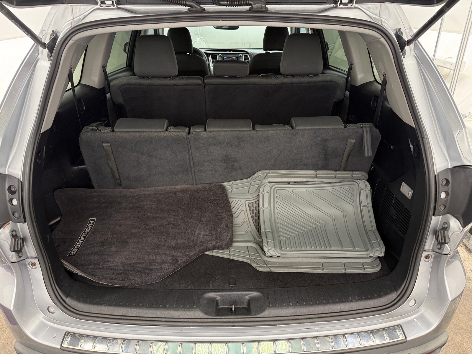 Thumbnail: 2016 Toyota Highlander - 7