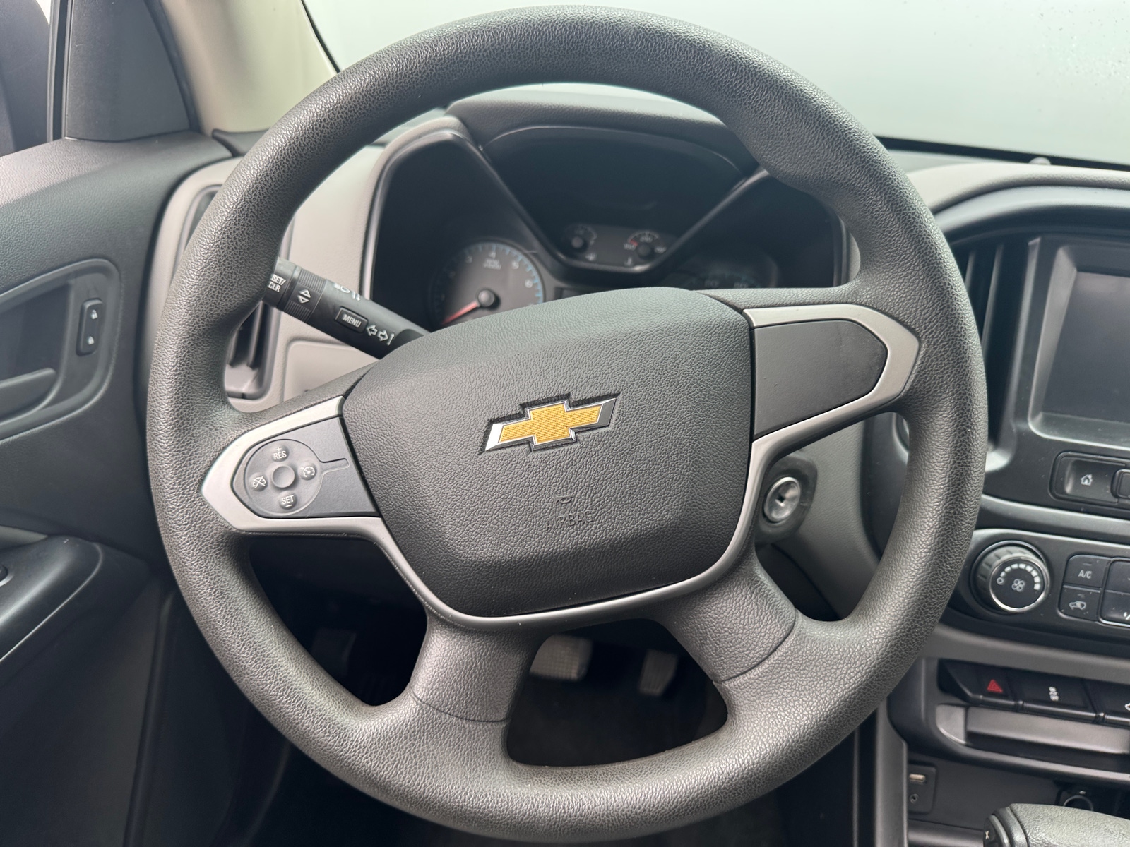 Thumbnail: 2017 Chevrolet Colorado - 5