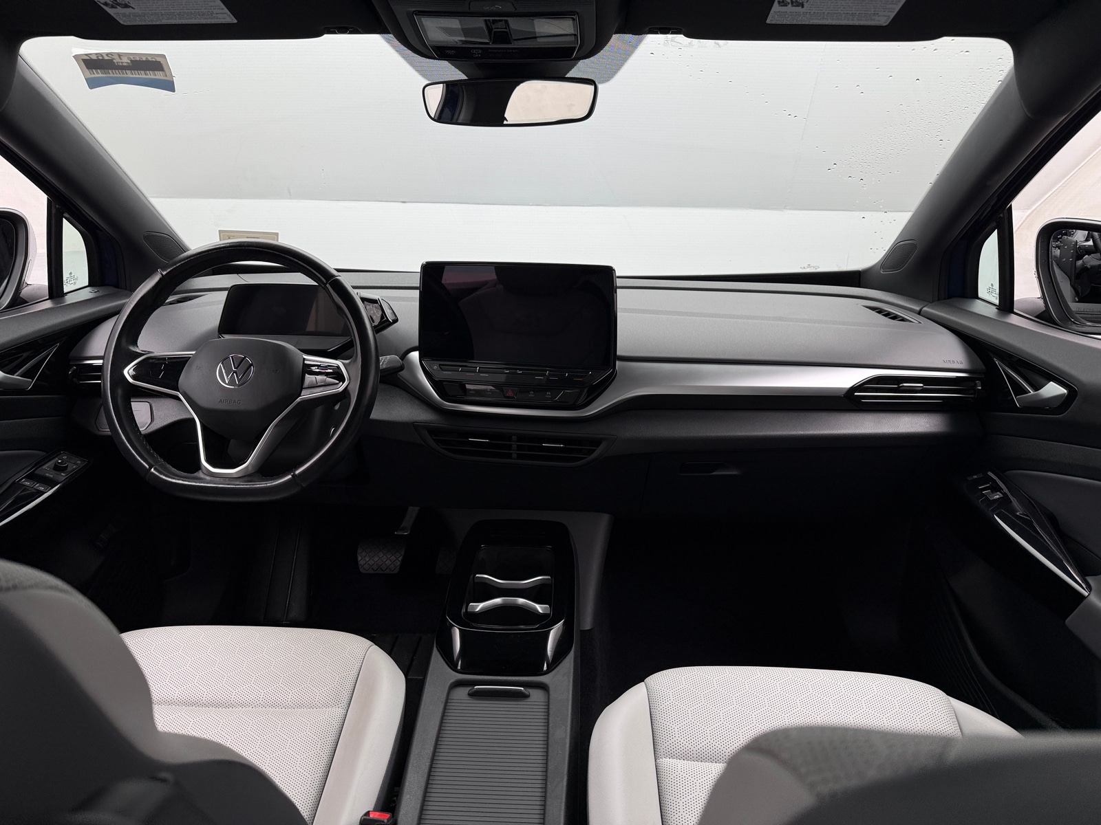 Thumbnail: 2021 Volkswagen ID.4 - 2