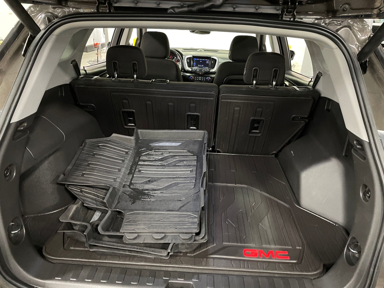 Thumbnail: 2020 GMC Terrain - 7