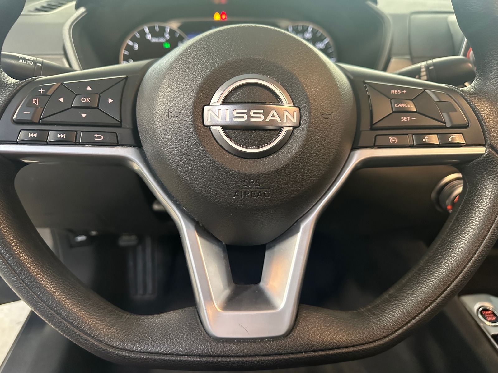 Thumbnail: 2025 Nissan Altima - 5